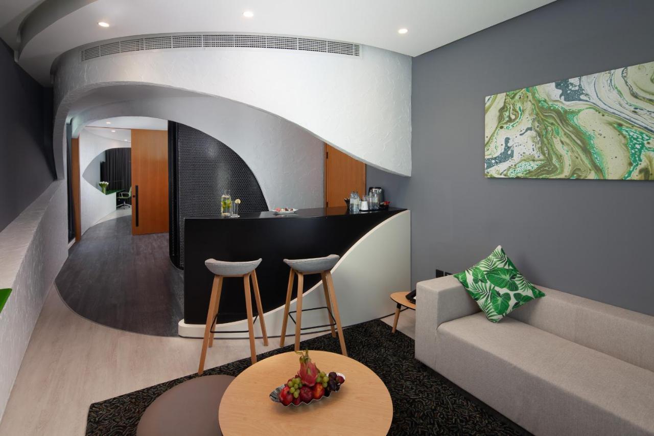 Al Khoory Sky Garden Готель