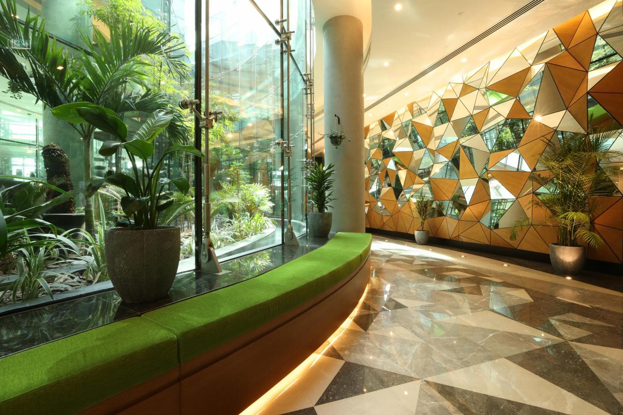 Al Khoory Sky Garden Готель